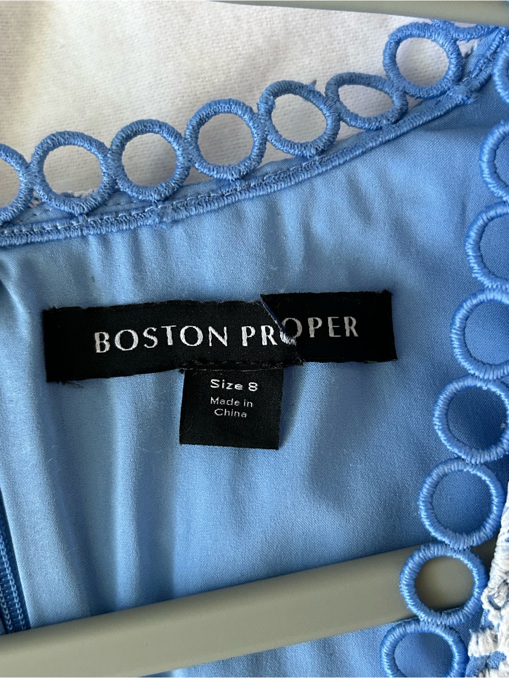 NWOT Boston Proper Size 8 Two Tone Lace Three Quarter Sleeve Blue & White Dress - Picture 10 of 14
